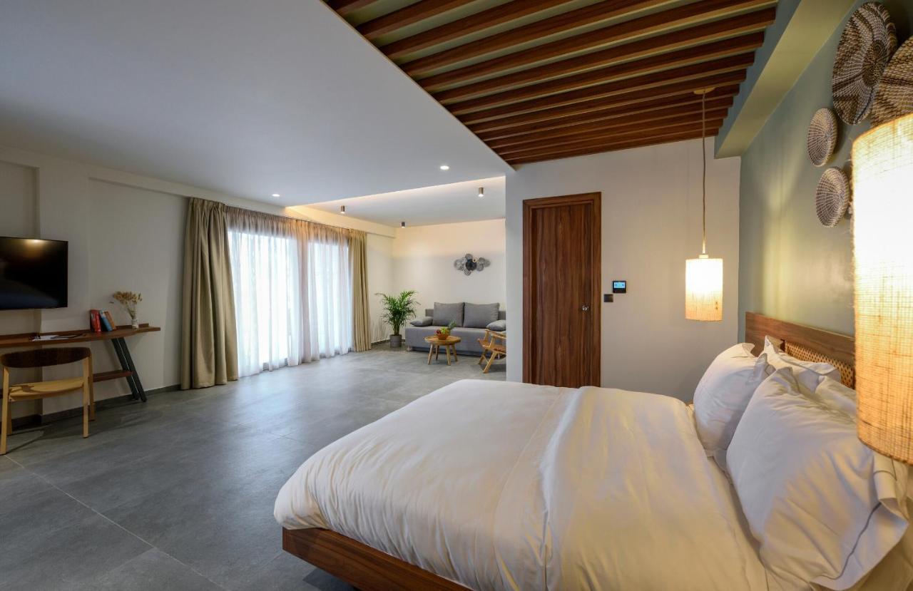 Amyntas Seafront Hotel เนโอสมาร์มาราส ภายนอก รูปภาพ